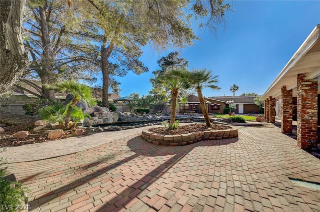 7145 Rogers Street, Las Vegas, NV 89118