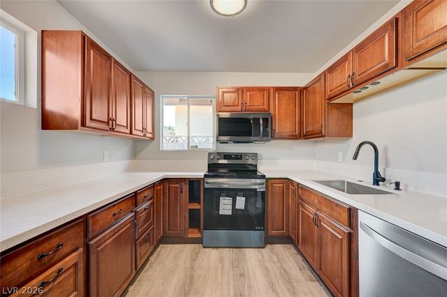 7145 Rogers Street, Las Vegas, NV 89118