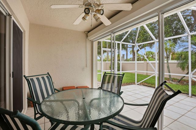 18 Sausalito Drive, Boynton Beach, FL 33436