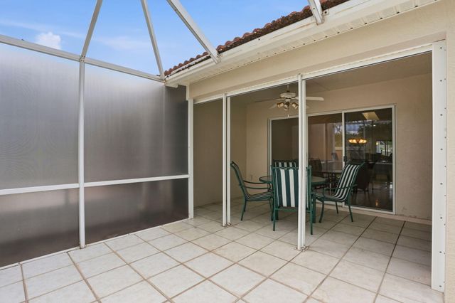 18 Sausalito Drive, Boynton Beach, FL 33436