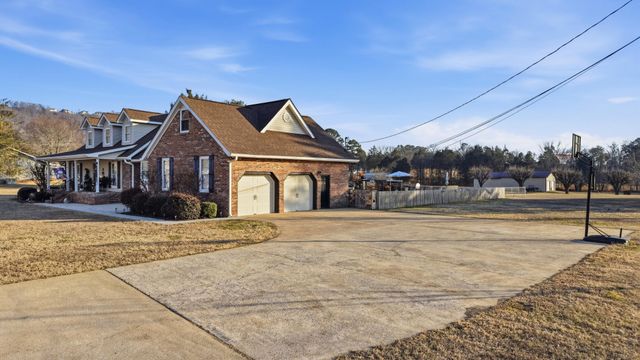 7219 Sylar Road, Ooltewah, TN 37363