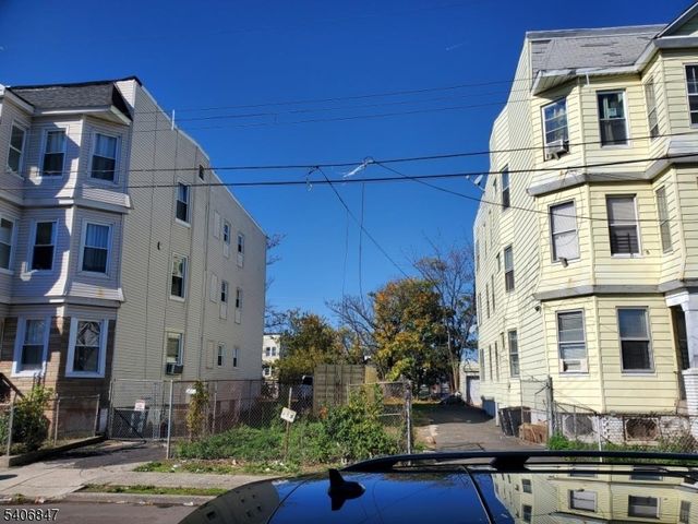255 22Nd St, Irvington Twp., NJ 07111