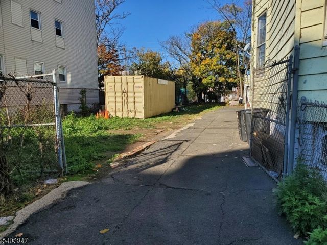 255 22Nd St, Irvington Twp., NJ 07111