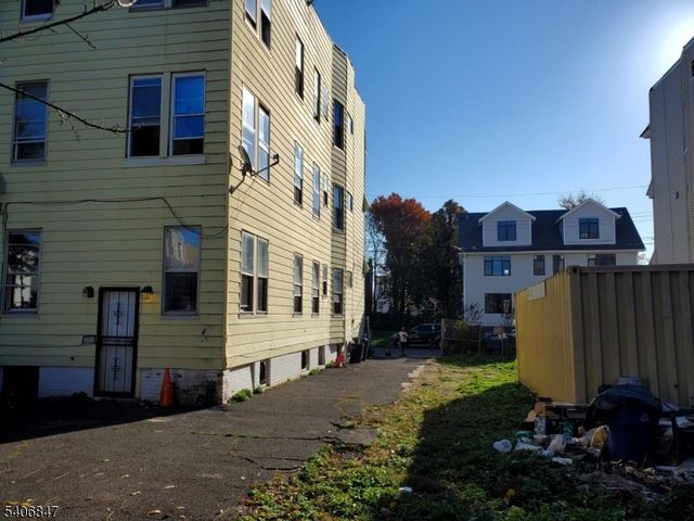 255 22Nd St, Irvington Twp., NJ 07111