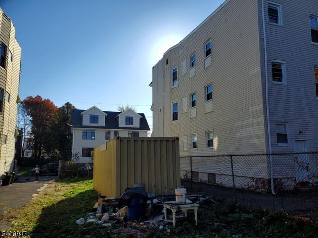 255 22Nd St, Irvington Twp., NJ 07111