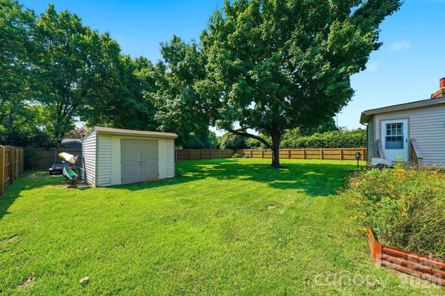 3107 Winston Drive NW, Concord, NC 28027