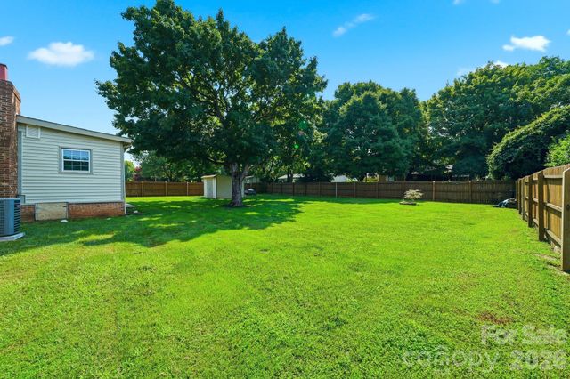 3107 Winston Drive NW, Concord, NC 28027
