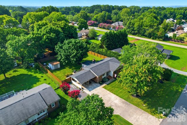 3107 Winston Drive NW, Concord, NC 28027