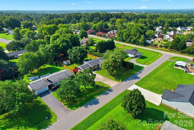 3107 Winston Drive NW, Concord, NC 28027