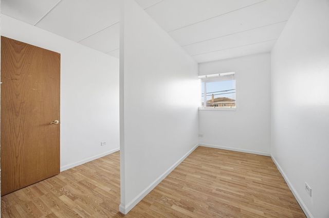 4618 River Road 1D, Schiller Park, IL 60176