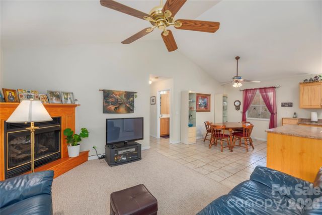 57 Gloria Way, Waynesville, NC 28785