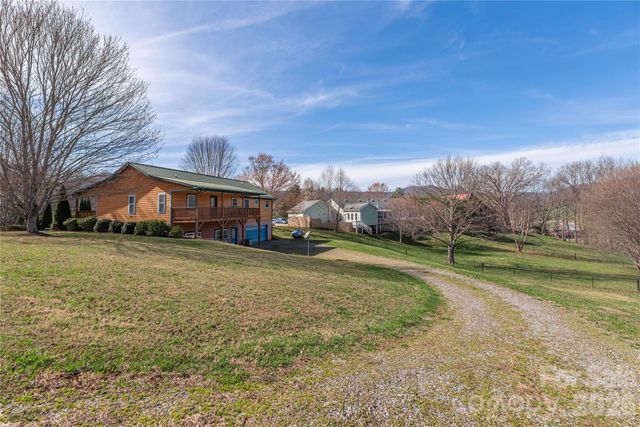 57 Gloria Way, Waynesville, NC 28785