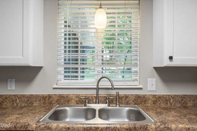 4 Russet Court, Durham, NC 27712