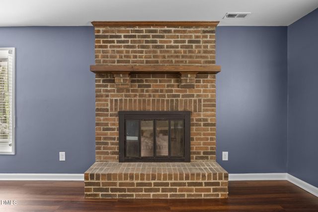 4 Russet Court, Durham, NC 27712