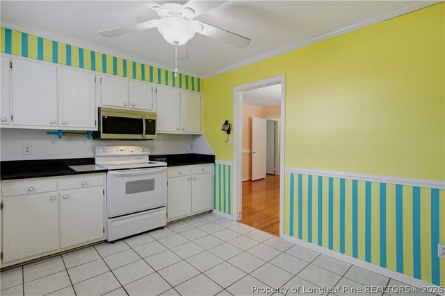 544 Farmview Drive, Fayetteville, NC 28311