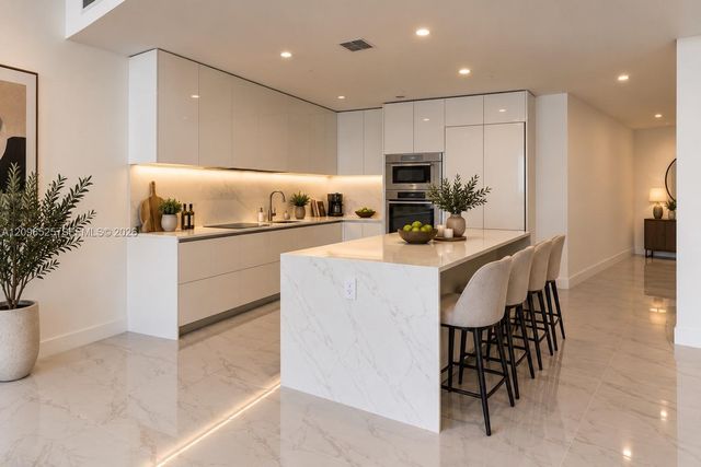 700 NE 24th Street PH-5903, Miami, FL 33137