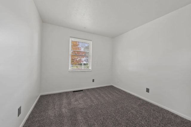 5137 Holbrook Drive, Columbus, OH 43232