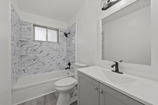 5137 Holbrook Drive, Columbus, OH 43232