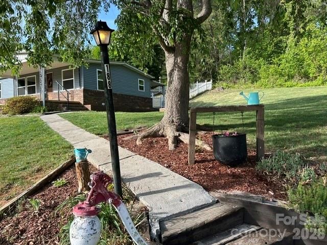 188 Wiggins Road, Candler, NC 28715