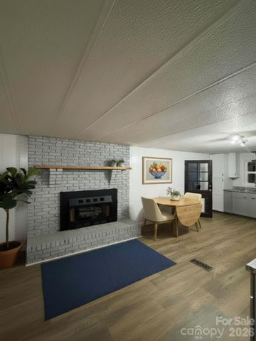 188 Wiggins Road, Candler, NC 28715