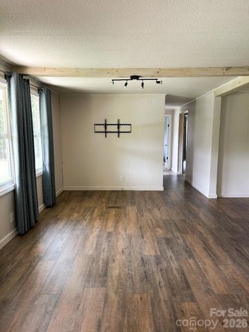 188 Wiggins Road, Candler, NC 28715