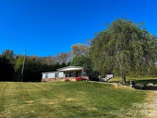 188 Wiggins Road, Candler, NC 28715