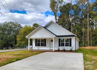 30 Stricker Avenue NW, Concord, NC 28027