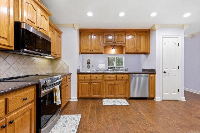 3556 Sandhill Road, Cabot, AR 72023