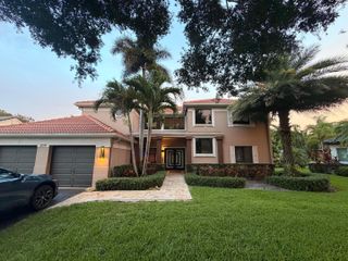 3041 Perriwinkle Circle, Davie, FL 33328