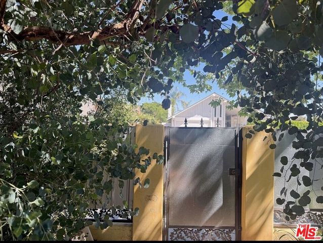 8311 Sale Avenue, West Hills, CA 91304