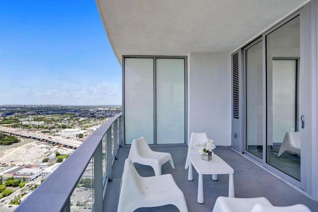 851 NE 1st Avenue 3510, Miami, FL 33132