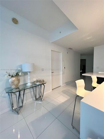 851 NE 1st Avenue 3510, Miami, FL 33132