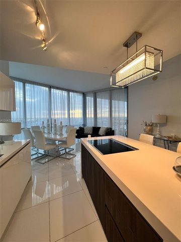 851 NE 1st Avenue 3510, Miami, FL 33132