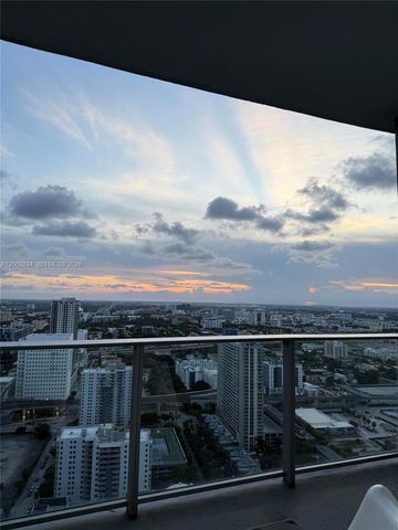 851 NE 1st Avenue 3510, Miami, FL 33132