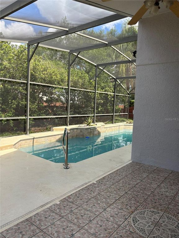 Image 23 of property listing at 2830 STRAND CIRCLE, Oviedo, FL 32765