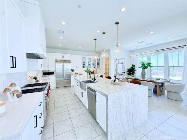 111 Sunnyslope, Irvine, CA 92618