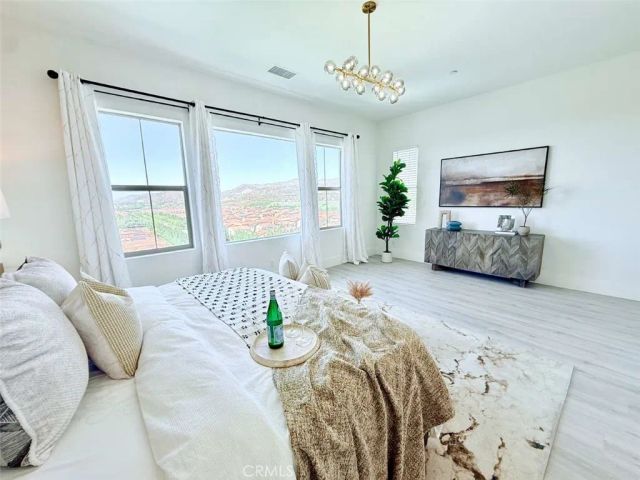 111 Sunnyslope, Irvine, CA 92618