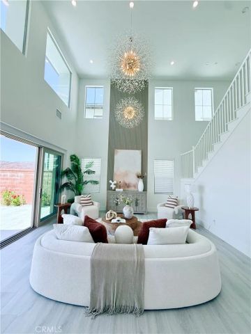 111 Sunnyslope, Irvine, CA 92618