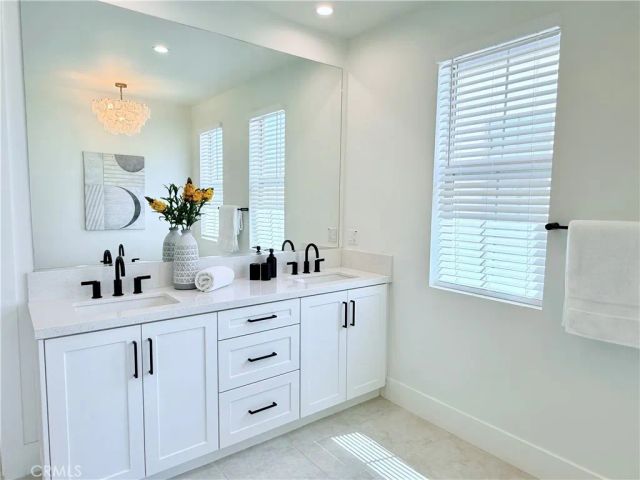 111 Sunnyslope, Irvine, CA 92618