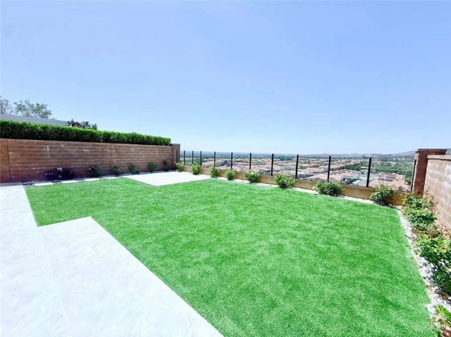 111 Sunnyslope, Irvine, CA 92618