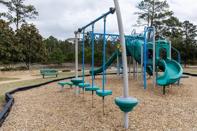 30915 E Lost Creek Boulevard, Magnolia, TX 77355