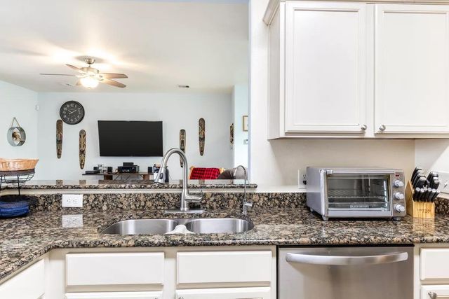 30915 E Lost Creek Boulevard, Magnolia, TX 77355