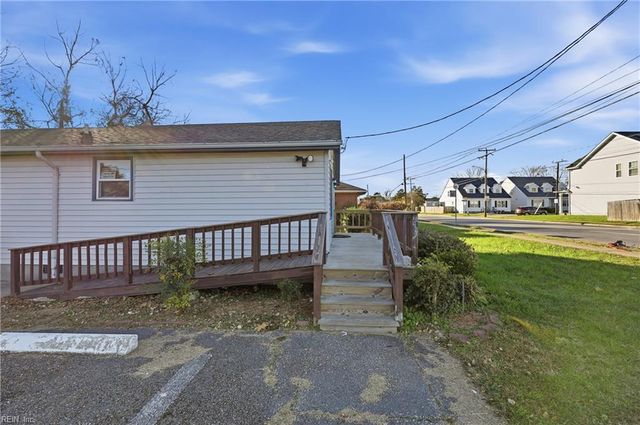 1204 E Pembroke AVE, Hampton, VA 23664