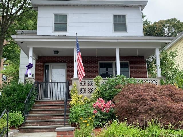 19 Franklin Avenue 2nd Fl, New Rochelle, NY 10805