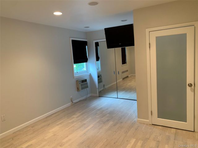 19 Franklin Avenue 2nd Fl, New Rochelle, NY 10805