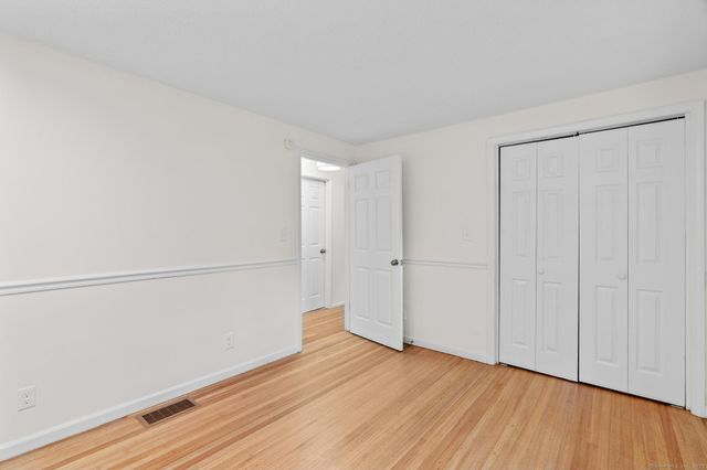 17 Ireland Drive, Coventry, CT 06238