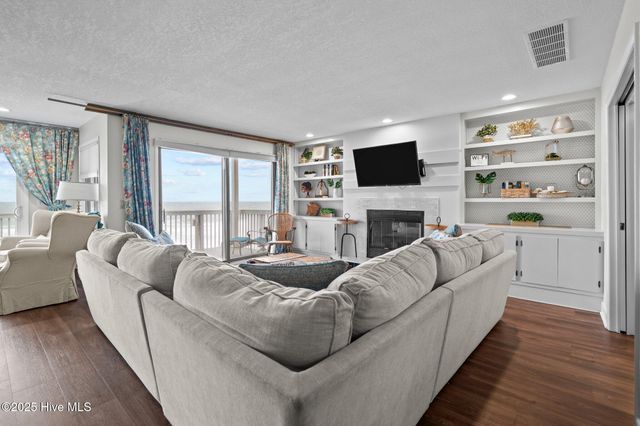 1902 Sand Dollar Court, Kure Beach, NC 28449