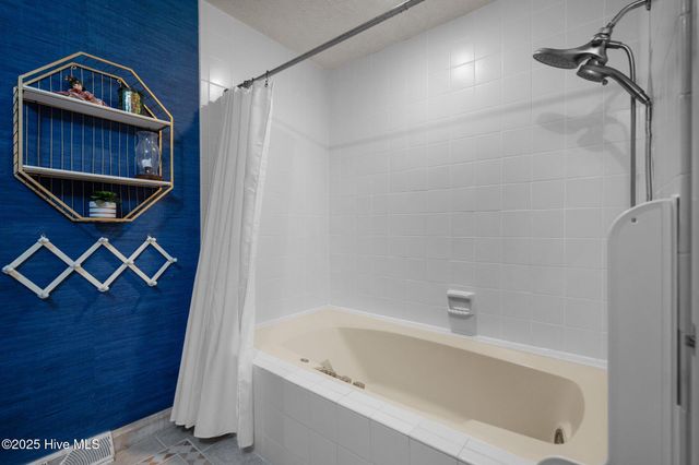 1902 Sand Dollar Court, Kure Beach, NC 28449