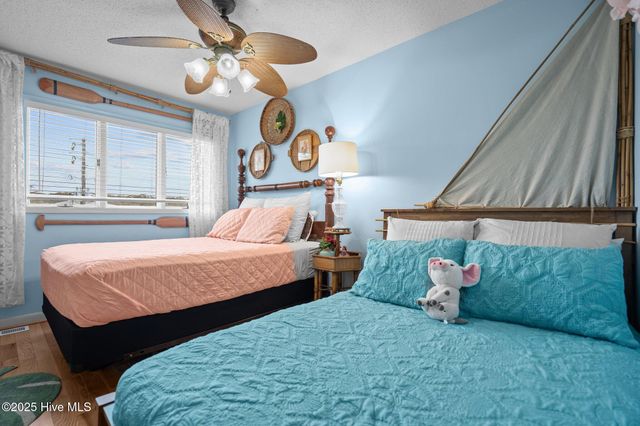 1902 Sand Dollar Court, Kure Beach, NC 28449