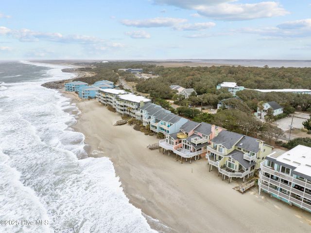 1902 Sand Dollar Court, Kure Beach, NC 28449